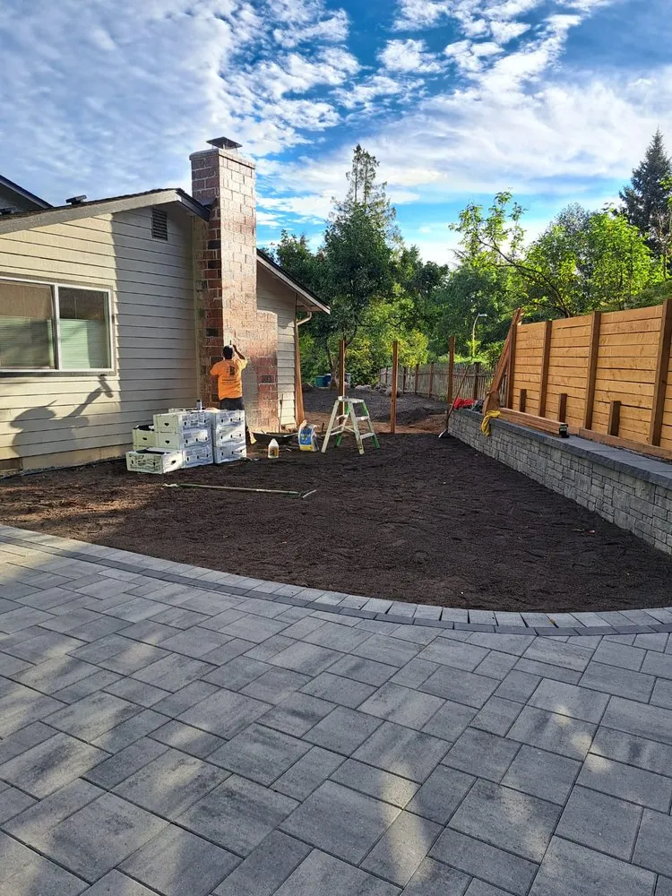 Professional outdoor landscaping in Everett, WA - Alejandro’s Landscaping & Construction