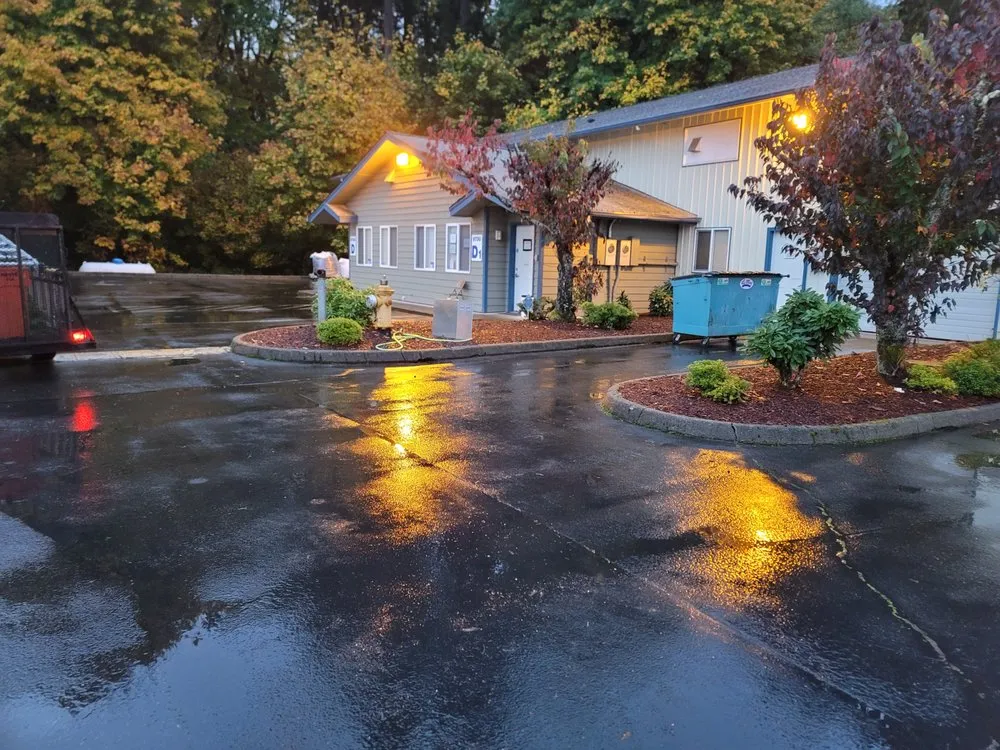 Custom landscape design in Elma, WA - Alejandro's Landscaping