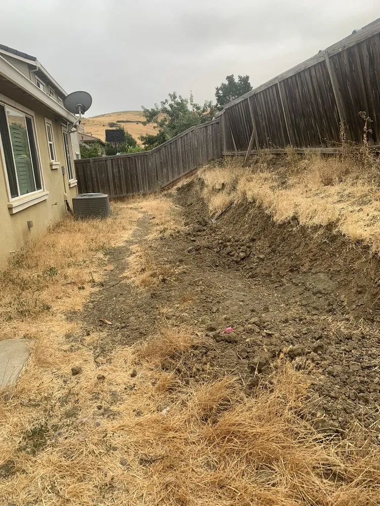 Professional outdoor landscaping for homes in Fairfield, CA by Alejandro’s Landscaping