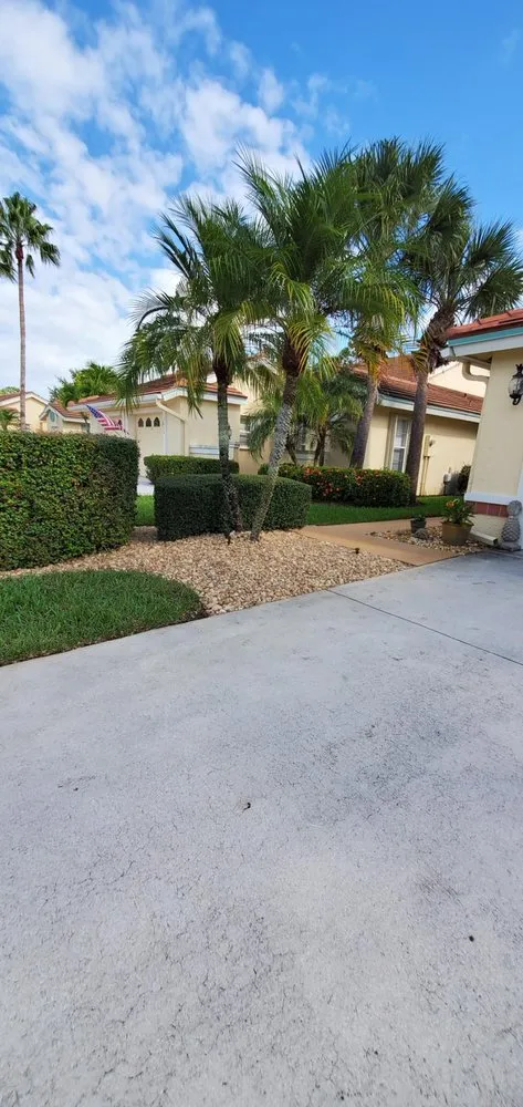 Custom garden landscaping for outdoor upgrades in Stuart, FL by Alejandro's Lawn & Tree Maintenance Llc