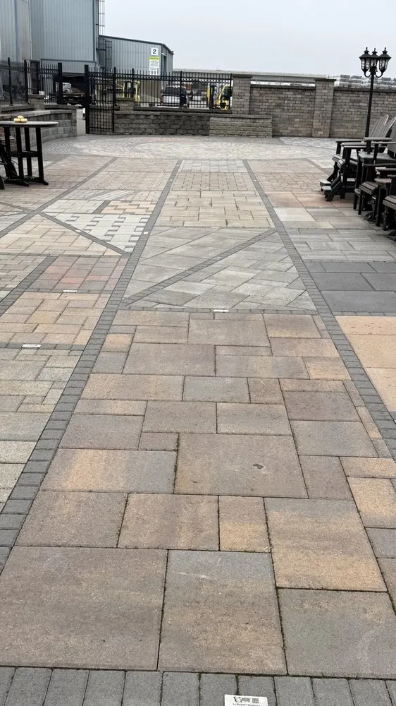 Custom residential landscaping in Warrenton, OR by Alejo's Construction & Landscape