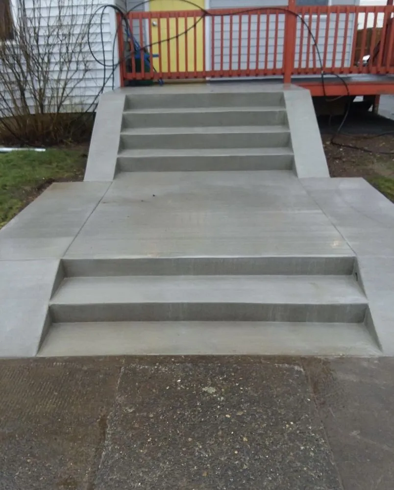 Affordable residential landscaping in Cornelius, OR by Alex Arias Construction