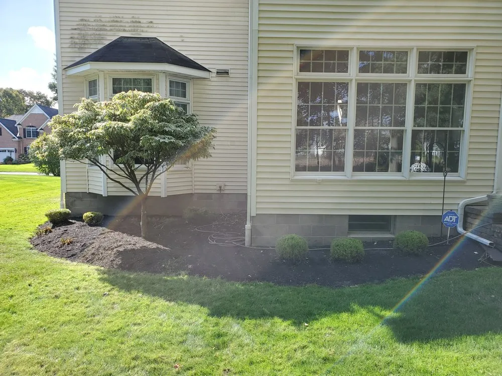 Trusted yard maintenance for residential properties across Rochester, NY - Alex Blagrove Landscaping & Lawn Service