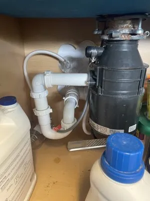 Alex Handyman & Lawn services Logo