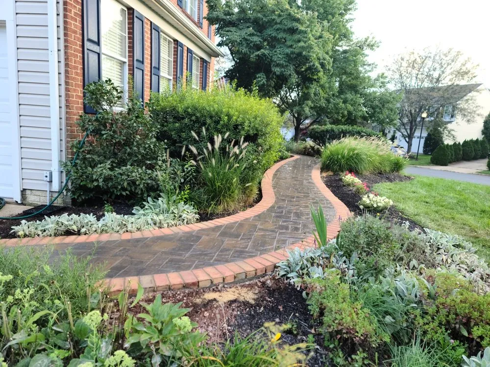 Professional yard cleanup service for year-round maintenance in Herndon, VA by Alex Landscaping And Tree Service