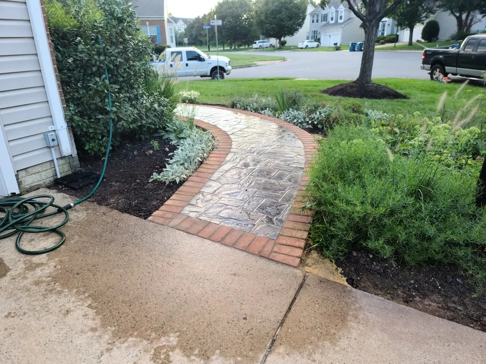 Custom outdoor landscaping experts serving Herndon, VA - Alex Landscaping And Tree Service
