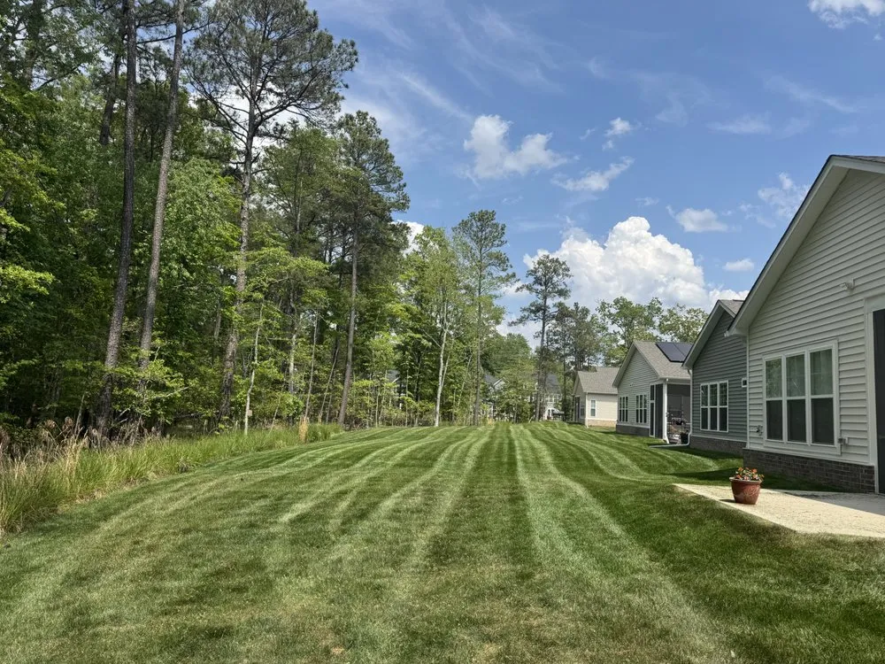 Trusted outdoor landscaping in Mechanicsville, VA - Alex Landscaping And Turf