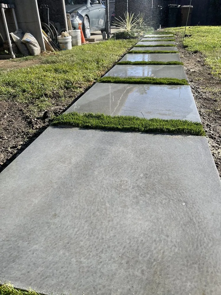 Custom landscape design experts serving Paramount, CA - Alex landscaping