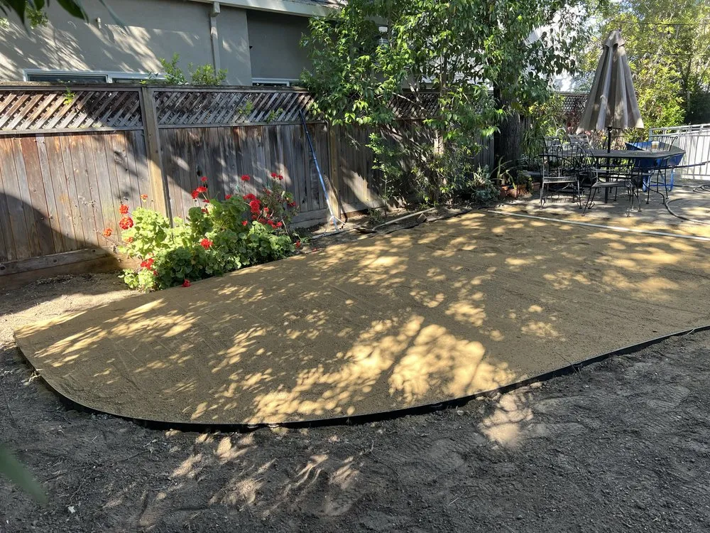 Expert lawn care service in San Mateo, CA - Alex Landscaping