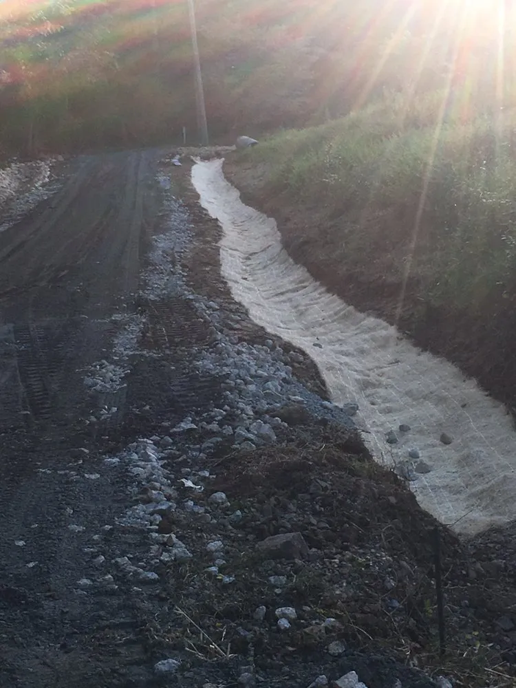 Professional residential landscaping in Gainesville, VA - Alex Lawn care & landcaping