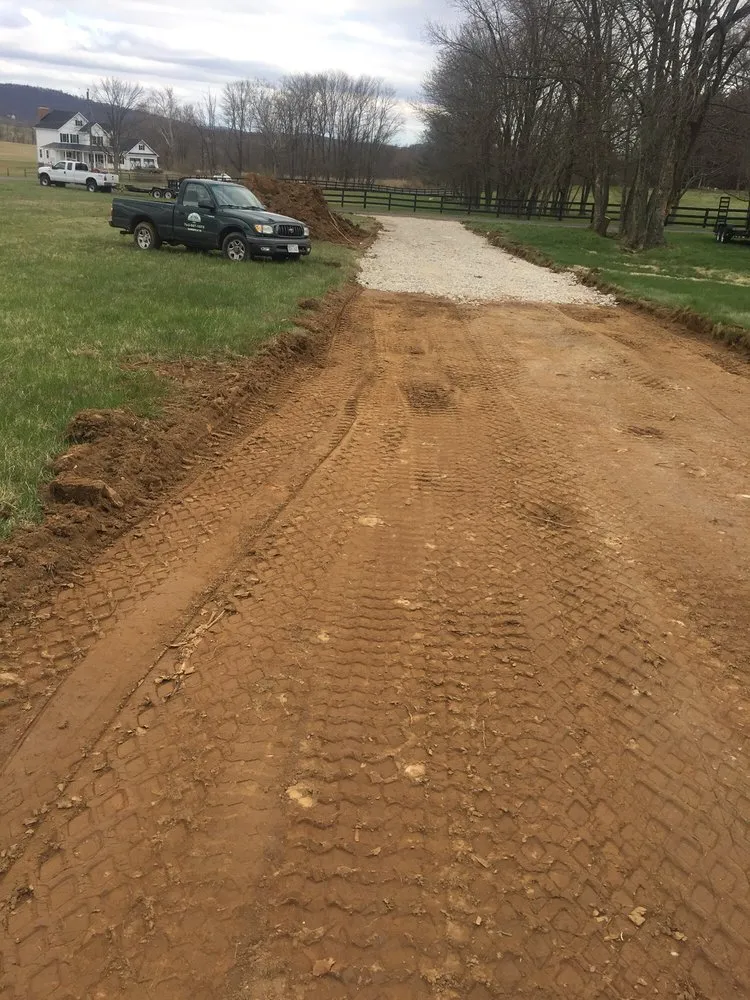 Expert yard maintenance for year-round maintenance across Gainesville, VA - Alex Lawn care & landcaping