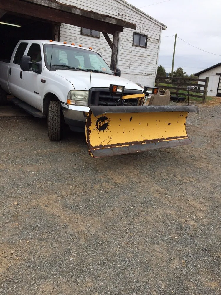 Affordable landscape design for residential properties in Gainesville, VA by Alex Lawn care & landcaping