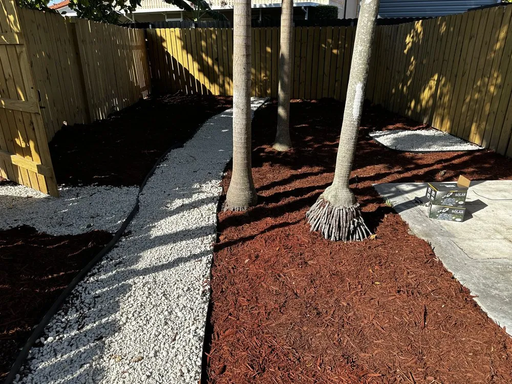 Reliable lawn care service in Hialeah, FL - Alex Molina Landscaping