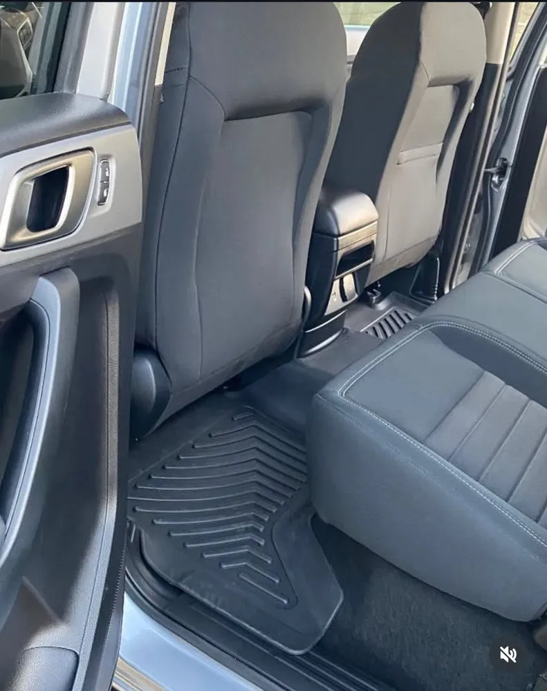 Custom landscaping services for year-round maintenance in Gainesville, GA by Alex Mulipotentialite