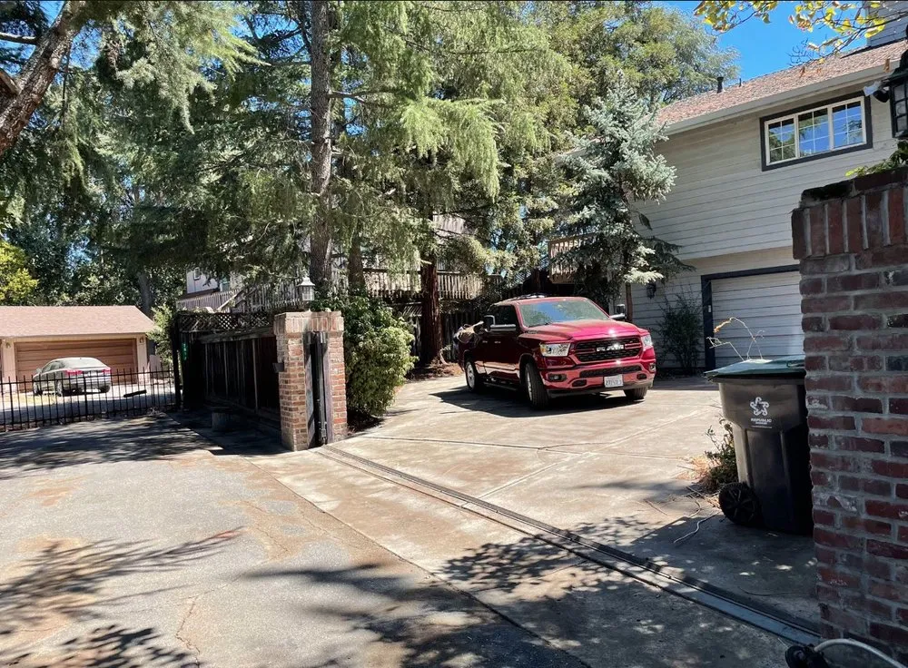 Reliable outdoor landscaping in Stockton, CA - Alex N Lucia Lawn N Junk Removal Services