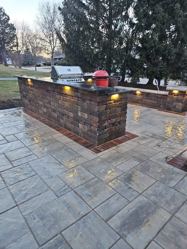 Reliable lawn care service for residential properties in Plainfield, IL by Alex Perez Landscaping