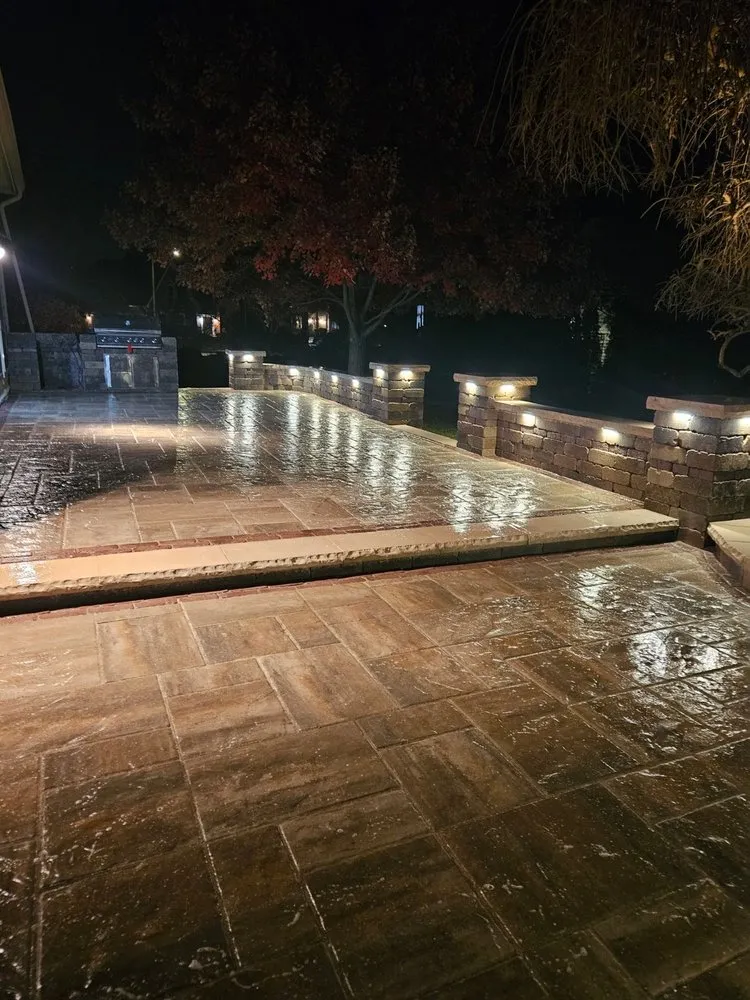 Custom residential landscaping for residential properties in Plainfield, IL by Alex Perez Landscaping