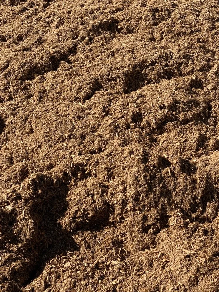 Expert outdoor landscaping experts serving Greenville, NC - Alex Pinestraw & Mulch