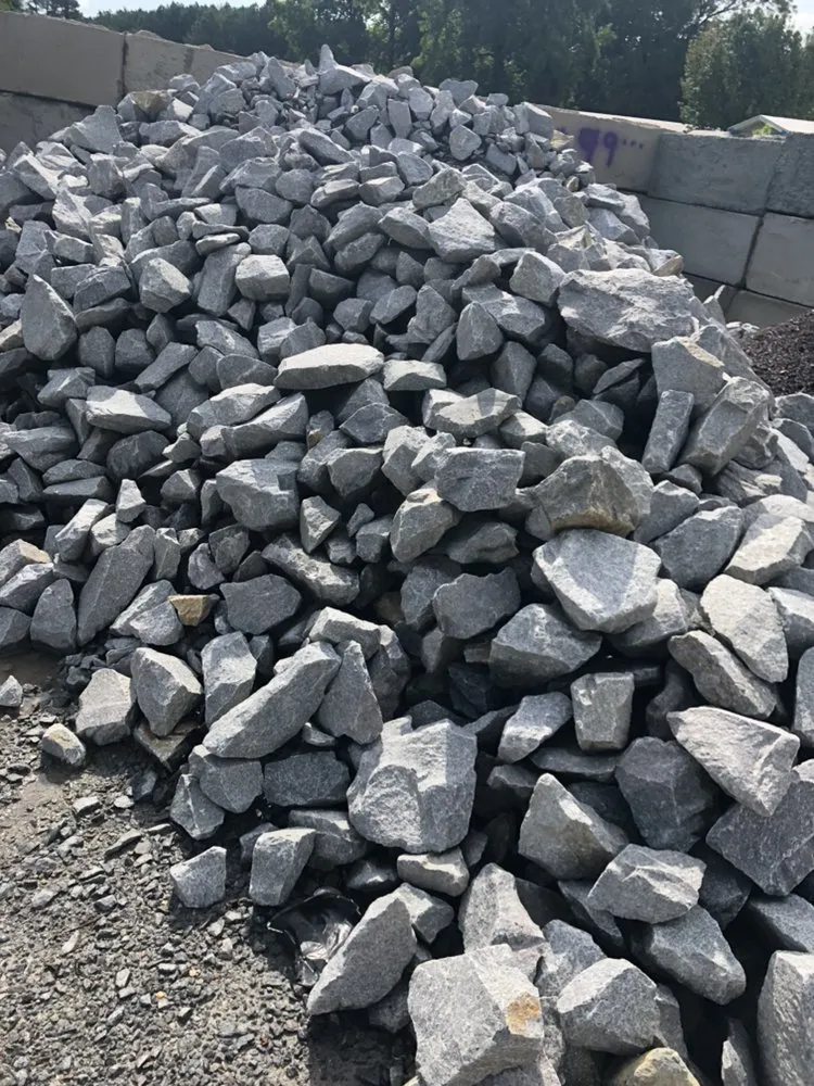 Affordable lawn mowing service in Greenville, NC by Alex Pinestraw & Mulch