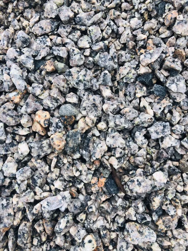 Expert landscaping services in Greenville, NC - Alex Pinestraw & Mulch