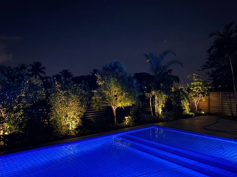 Expert yard cleanup service for homes across Miami, FL - Alex Sprinklers & Landscaping