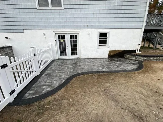 Alexander Exteriors Logo