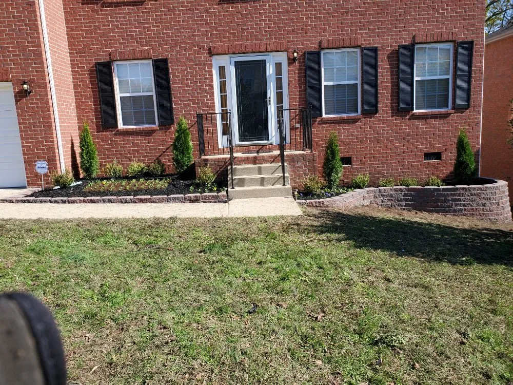 Reliable yard maintenance near you in Columbia, TN by Alexander Lawn & Landscaping