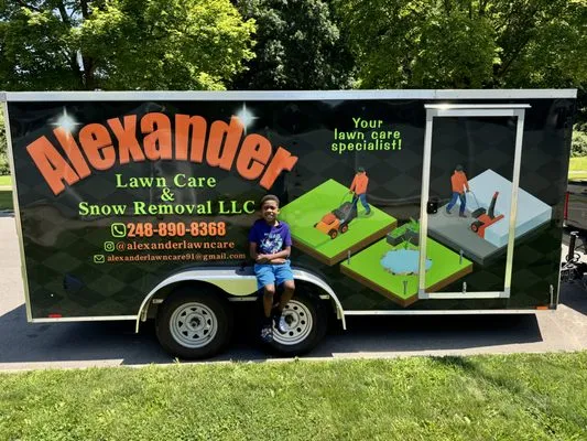 Alexander Lawn Care Logo