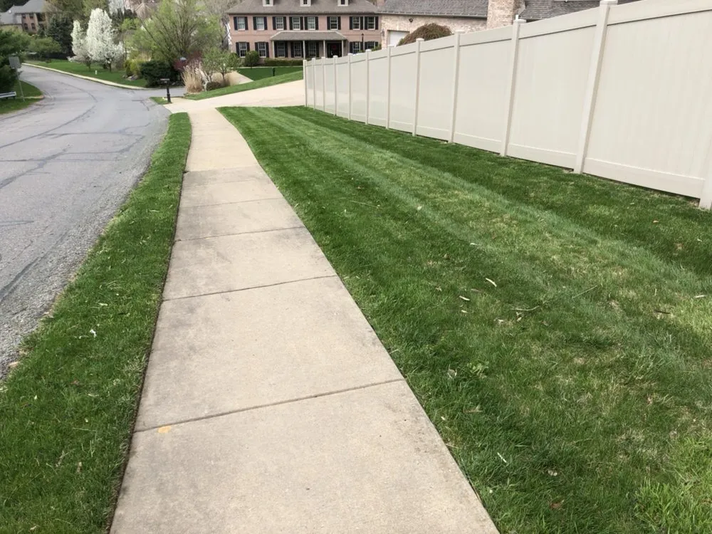 Custom lawn care service in Pittsburgh, PA by Alexander Lawn Services