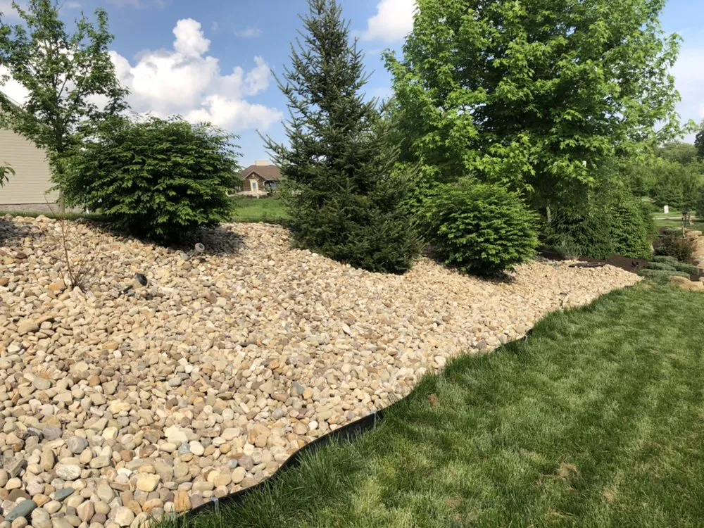 Top-rated residential landscaping experts serving Pittsburgh, PA - Alexander Lawn Services