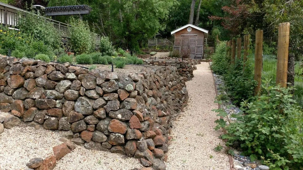 Local lawn mowing service experts serving Redwood City, CA - Alexander Pacific Landscape Co.