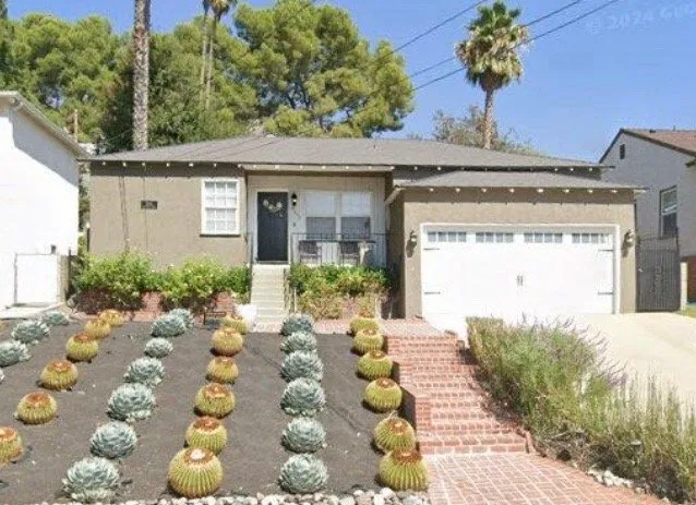 Top-rated lawn care service for beautiful yards in Sunland, CA by Alexander's Landscaping
