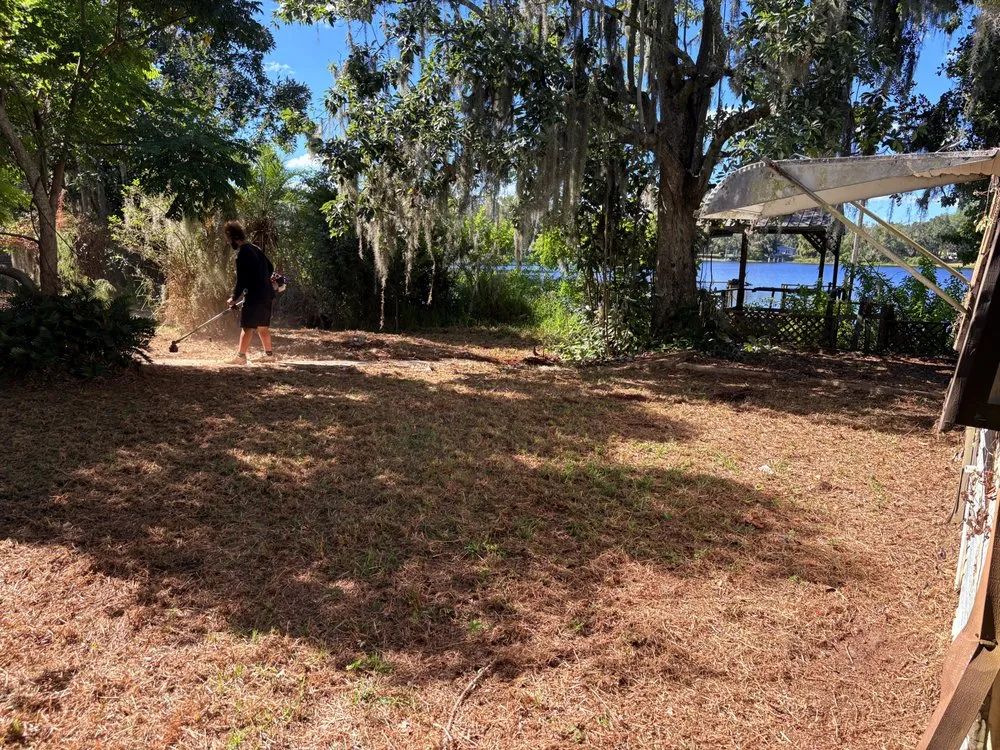 Custom landscape installation experts serving Keystone Heights, FL - Alexander's Outdoor Maintenance