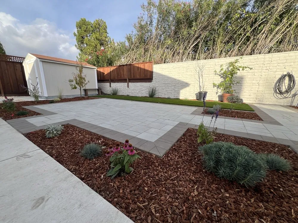 Expert garden landscaping in Sunnyvale, CA by Alexander's Pavers