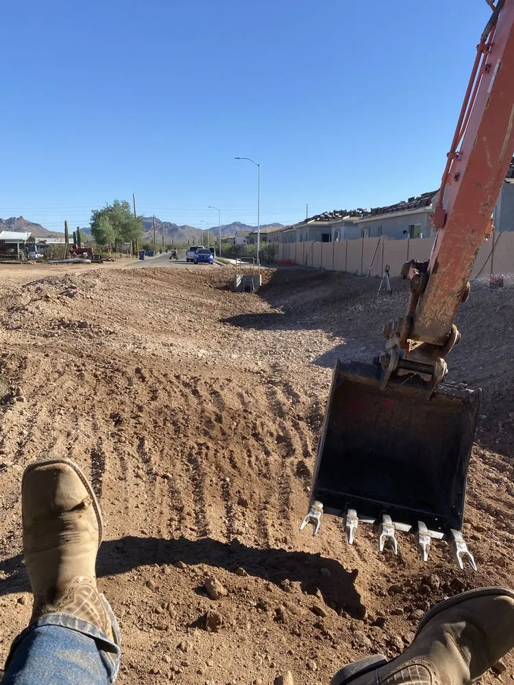 Professional landscaping services near you in Surprise, AZ by Alex’s Grading and Landscaping