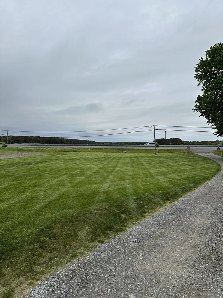 Trusted garden landscaping in Salisbury, MD by Alexs Grass Care