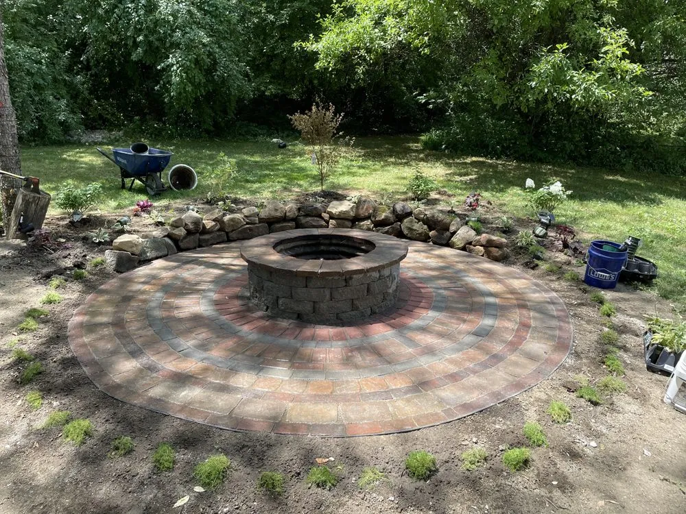 Reliable residential landscaping with custom design in Clinton, OH by Alex's Landscaping