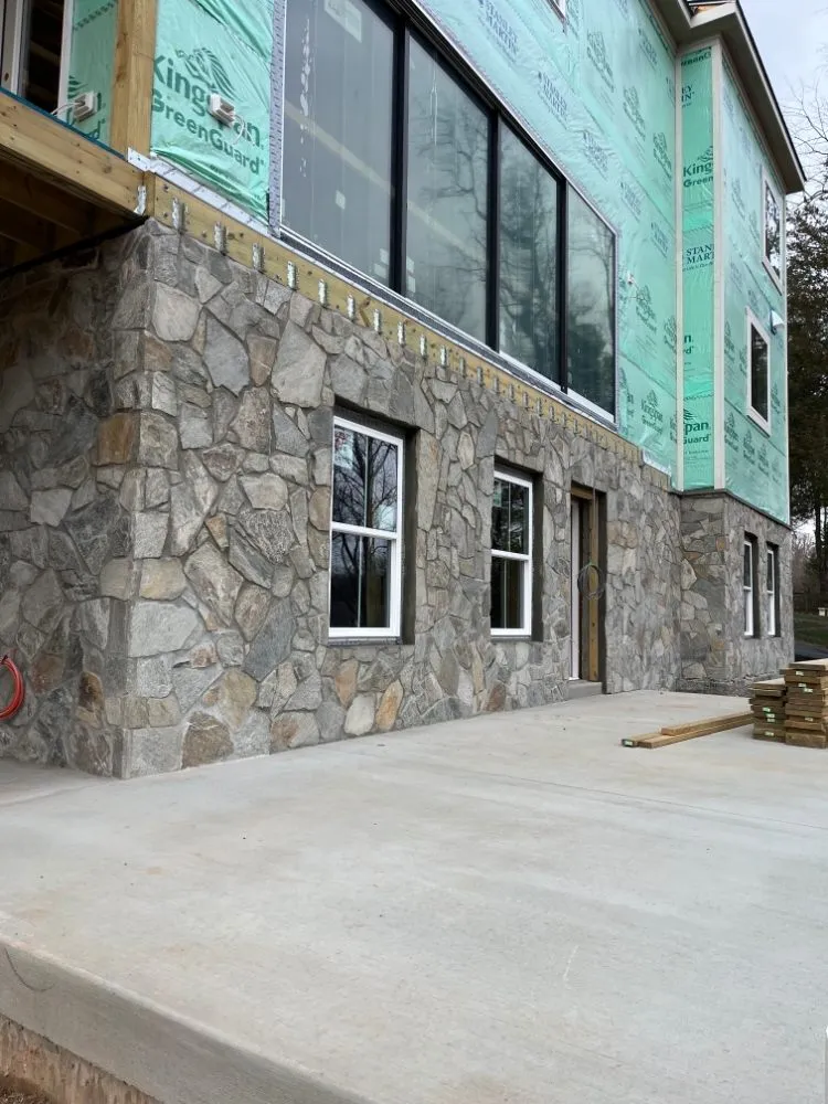 Top-rated yard maintenance in Dale City, VA - Alex’s Landscaping