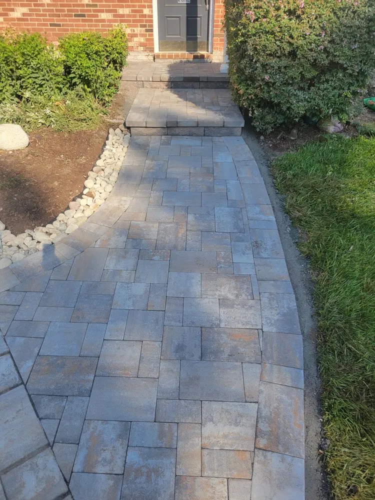 Trusted yard cleanup service experts serving Falls Church, VA - Alex's landscaping