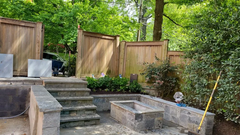 Local yard maintenance in Falls Church, VA by Alex's landscaping