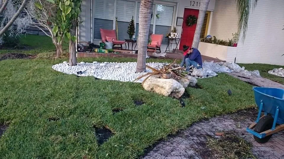 Reliable garden landscaping near you across North Miami Beach, FL - Alex's Landscaping Service Corp