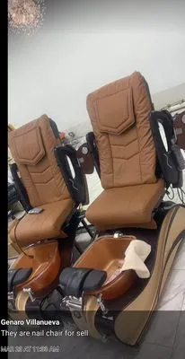 ALEXX Remodeling Construcción and Handyman Logo