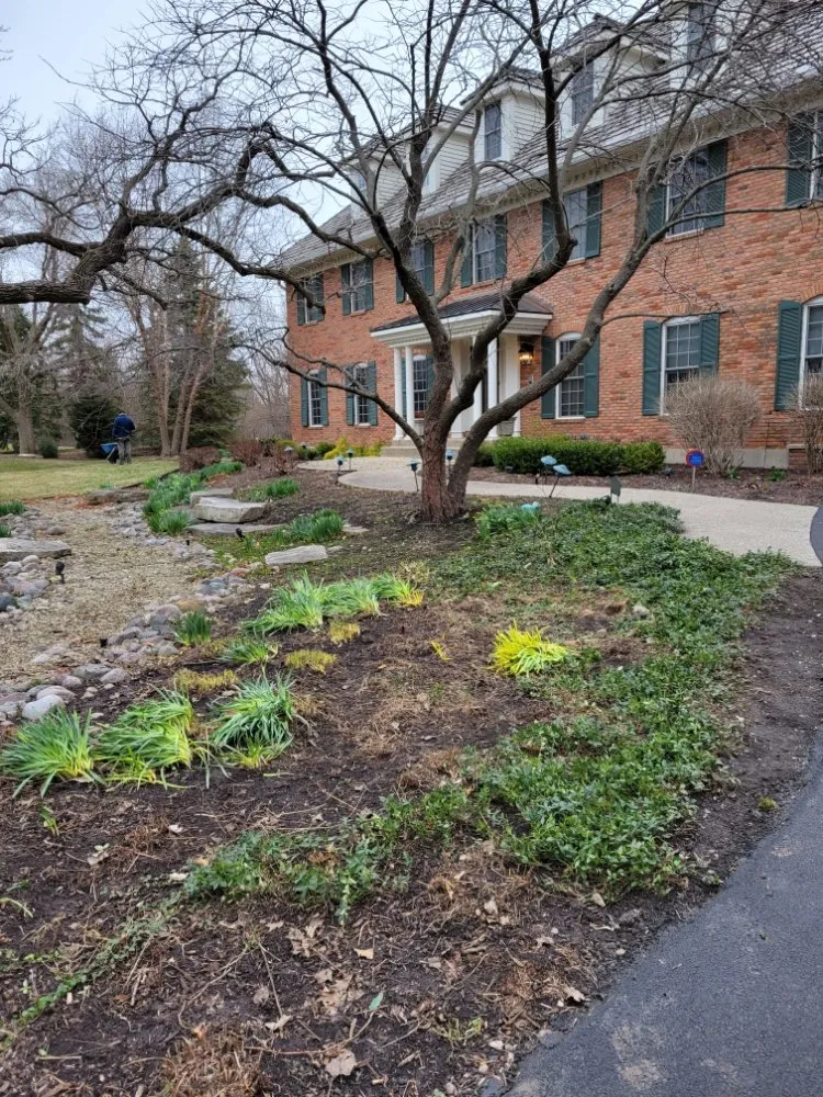 Reliable outdoor landscaping experts serving Round Lake Beach, IL - Alfa Renovations