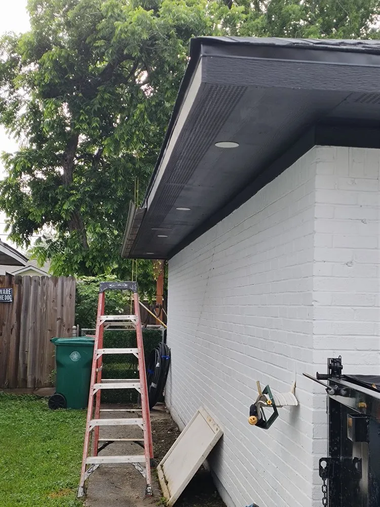 Custom outdoor landscaping experts serving La Porte, TX - Alfa Y Omega Remodeling