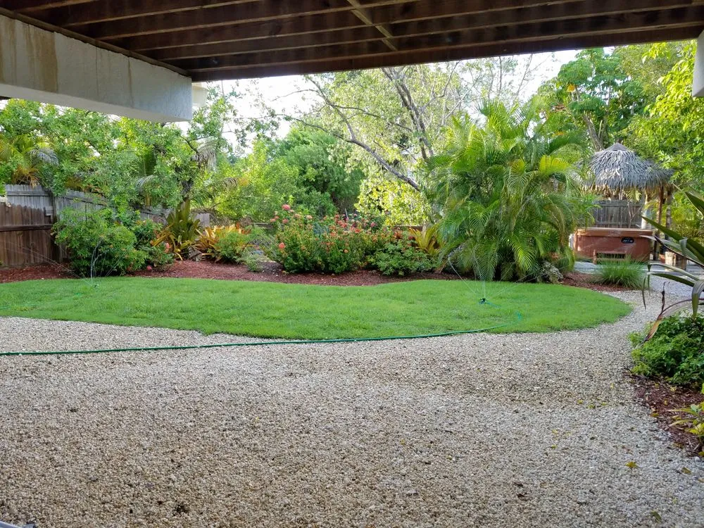 Top-rated yard cleanup service in Key Largo, FL - Alfonso Landscaping Enterprises