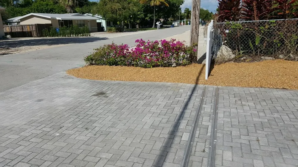 Local yard cleanup service in Key Largo, FL - Alfonso Landscaping Enterprises