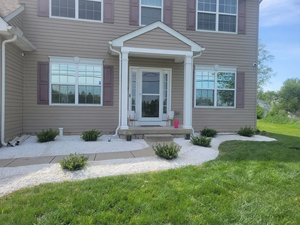 Top-rated garden landscaping in West York, PA - Alfonso's Landscaping