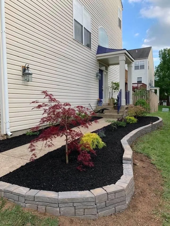 Custom landscape design experts serving Old Bridge, NJ - Alfonzo's Landscaping