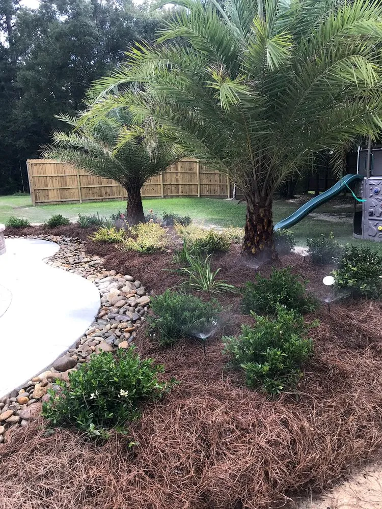 Local lawn mowing service in Denham Springs, LA - Alford's Landscaping