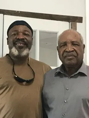 Alfray Lawn Care Logo